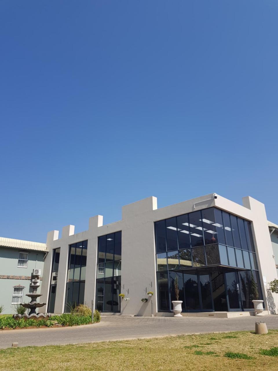 Be My Guest Hotel Conference Sasolburg Exteriör bild